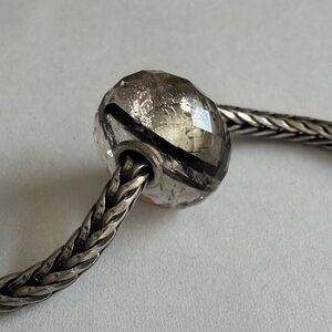 Rare Tourmalinated Trollbeads faceted bead
